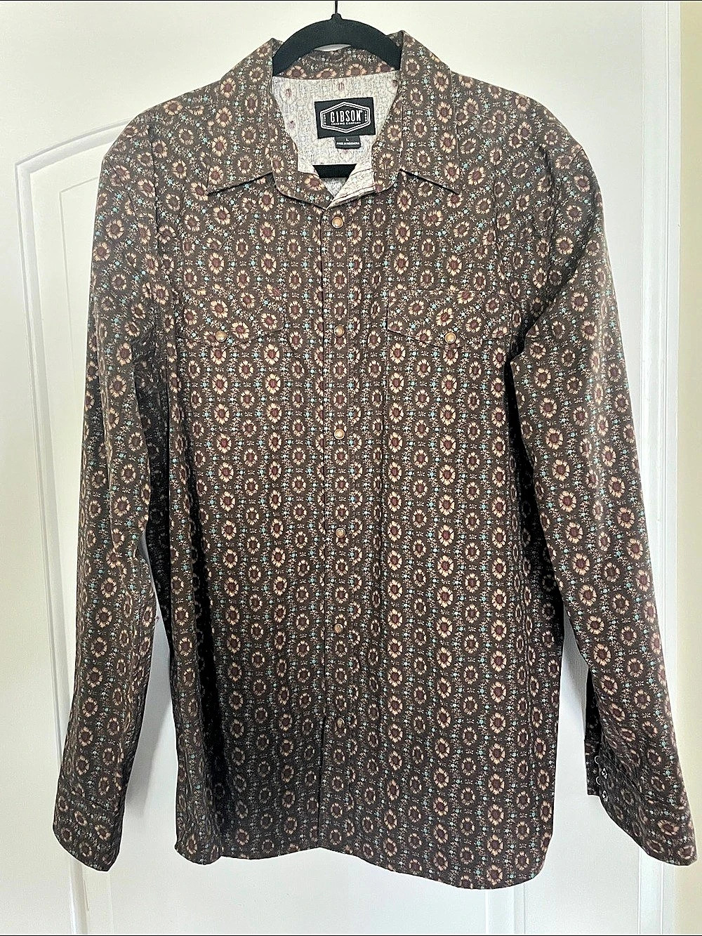 Gibson Men's Patterned Button Down Large Like New